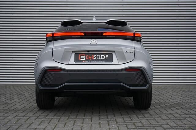 Nieuw Toyota C-HR 223 PK (164 kW) 2025 Grijs (metallic) SUV