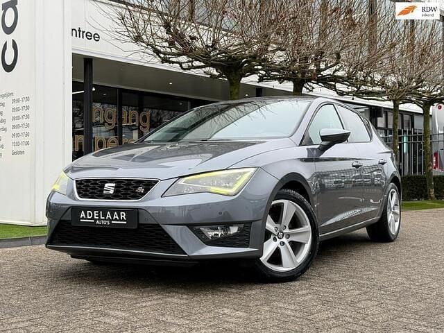 Grijs Gebruikt 2013 Seat Leon FR Hatchback | € 10.950 (Eerlijke prijs) - Afbeelding 1/4