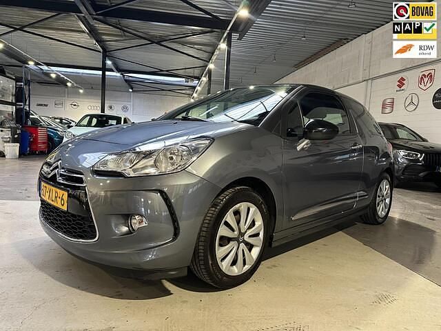Occasion Citroën DS3 Chic 95 PK (69 kW) 2012 Grijs Hatchback
