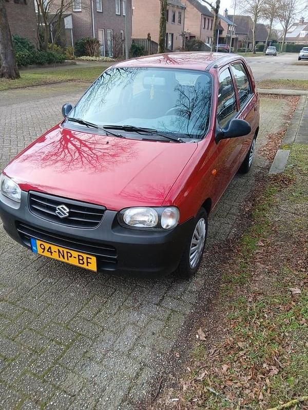 Occasion 2004 Suzuki Alto Hatchback | € 950 (Goede deal) - Afbeelding 1/4