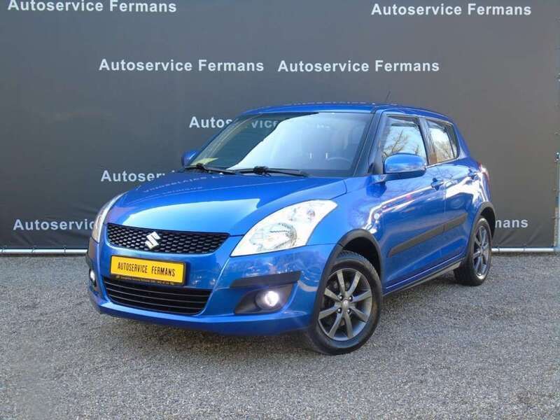 Blauw Gebruikt 2011 Suzuki Swift Hatchback | € 8.950 (Iets duurder) - Afbeelding 1/4