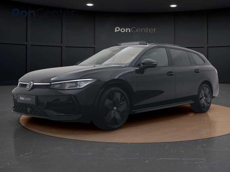 Zwart Nieuw 2024 VW Passat Business Stationwagen | € 55.950 (Iets duurder) - Afbeelding 1/4