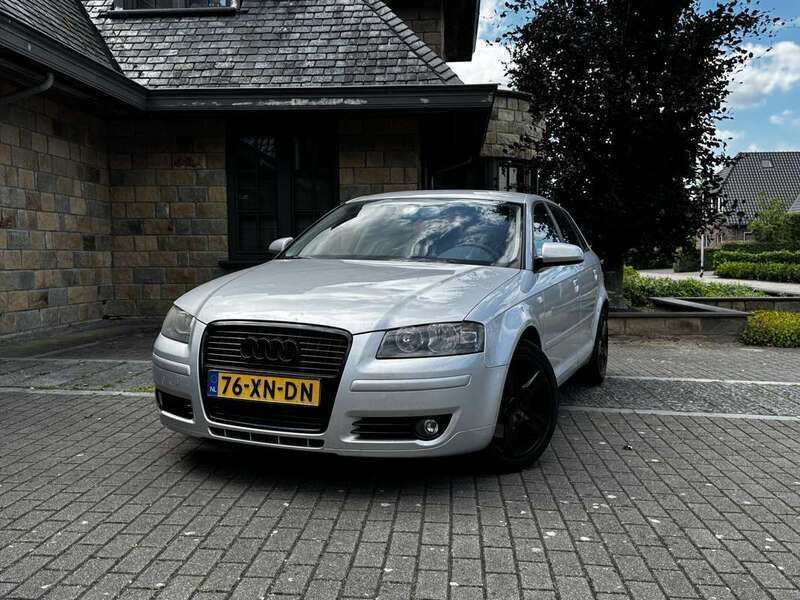 Grijs Gebruikt 2007 Audi A3 Hatchback | € 4.475 (Super prijs) - Afbeelding 1/4