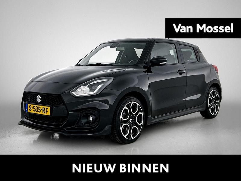 Zwart Gebruikt 2023 Suzuki Swift Sport Hatchback | € 16.945 (Super prijs) - Afbeelding 1/4