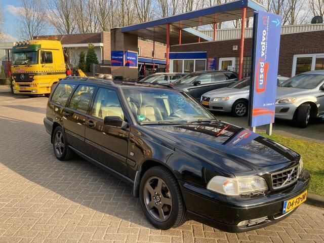Overige Gebruikt 2000 Volvo V70 Standard Stationwagen | € 2.875 (Eerlijke prijs) - Afbeelding 1/4