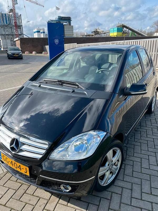 Gebruikt 2010 Mercedes A180 Avantgarde | € 3.900 (Goede deal) - Afbeelding 1/4