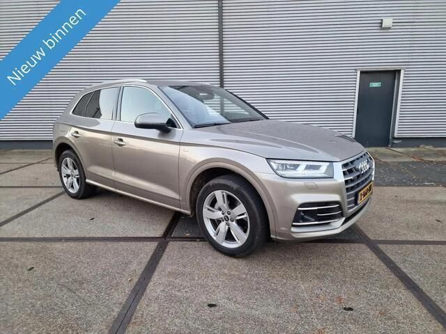 Geel, metallic lak Occasion 2021 Audi Q5 SUV | € 49.950 (Iets duurder) - Afbeelding 1/4