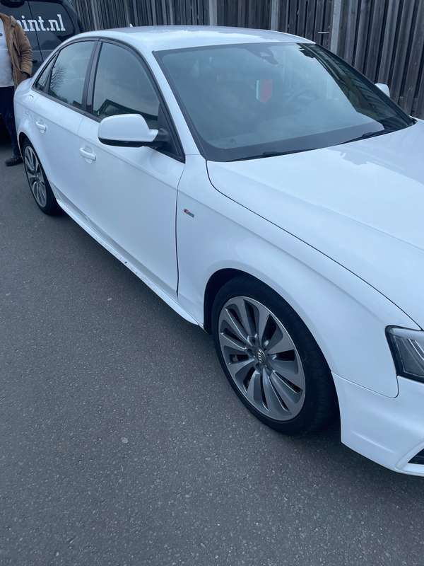 Wit Gebruikt 2013 Audi A4 Proline Sedan | € 9.000 (Eerlijke prijs) - Afbeelding 1/4