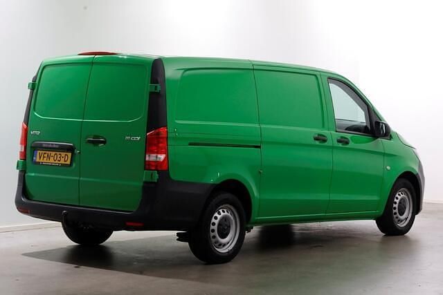 Groen Gebruikt 2020 Mercedes Vito MPV | € 10.950 (Super prijs) - Afbeelding 1/2