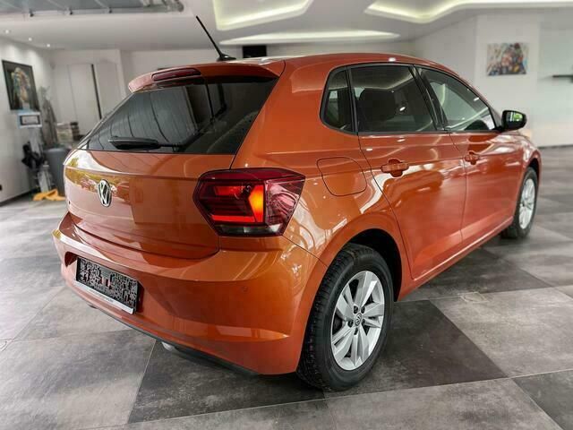 Occasion VW Polo 95 PK (69 kW) 2020 Oranje Sedan