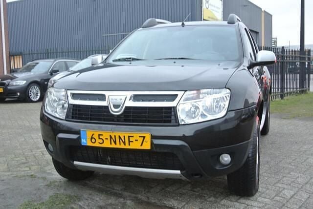Occasion Dacia Duster Lauréate 105 PK (77 kW) 2011 Zwart SUV