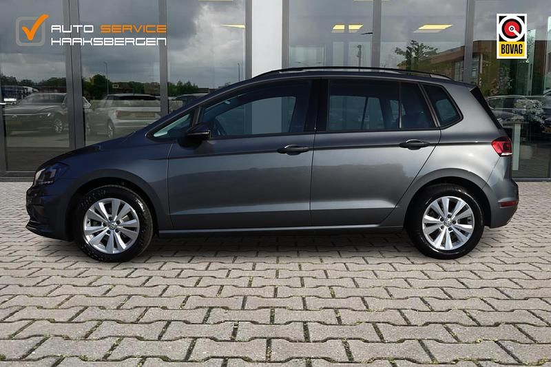 Occasion VW Golf Highline 2021 Grijs MPV
