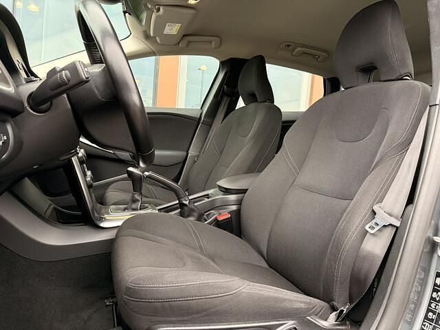 Occasion Volvo V40 Kinetic 154 PK (113 kW) 2016 Hatchback Hatchback