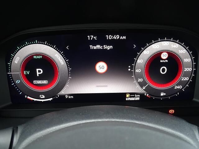 Nieuw Nissan Juke N-Connecta 143 PK (105 kW) 2026 Ceramic grey metallic kby SUV