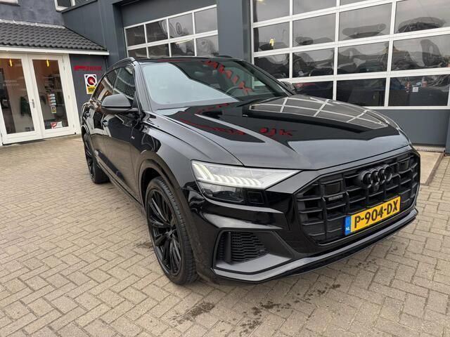 Occasion Audi Q8 Competition 340 PK (250 kW) 2022 Zwart SUV