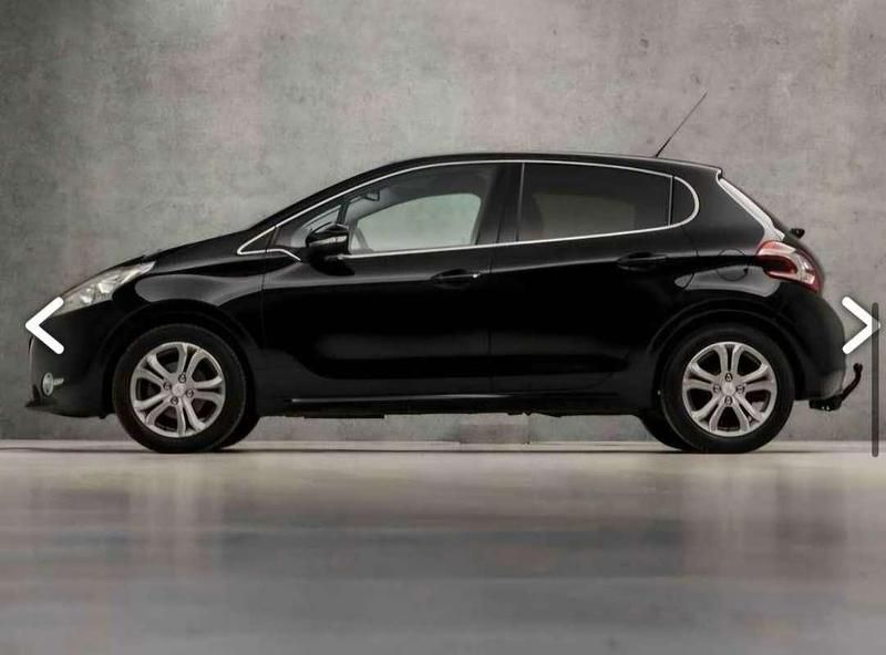 Occasion Peugeot 208 Allure 82 PK (60 kW) 2012 Zwart Hatchback