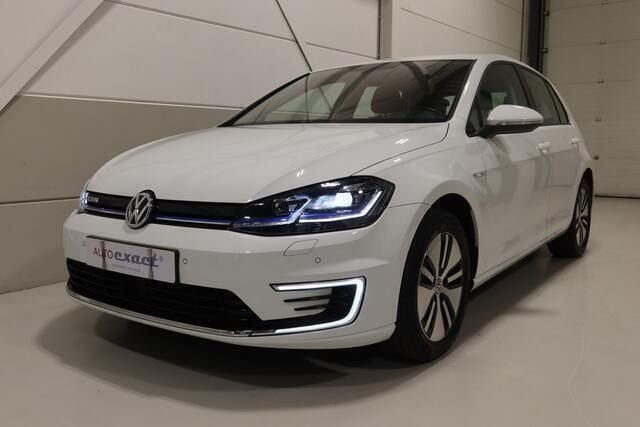Wit Gebruikt 2019 VW e-Golf Hatchback | € 10.400 (Eerlijke prijs) - Afbeelding 1/4