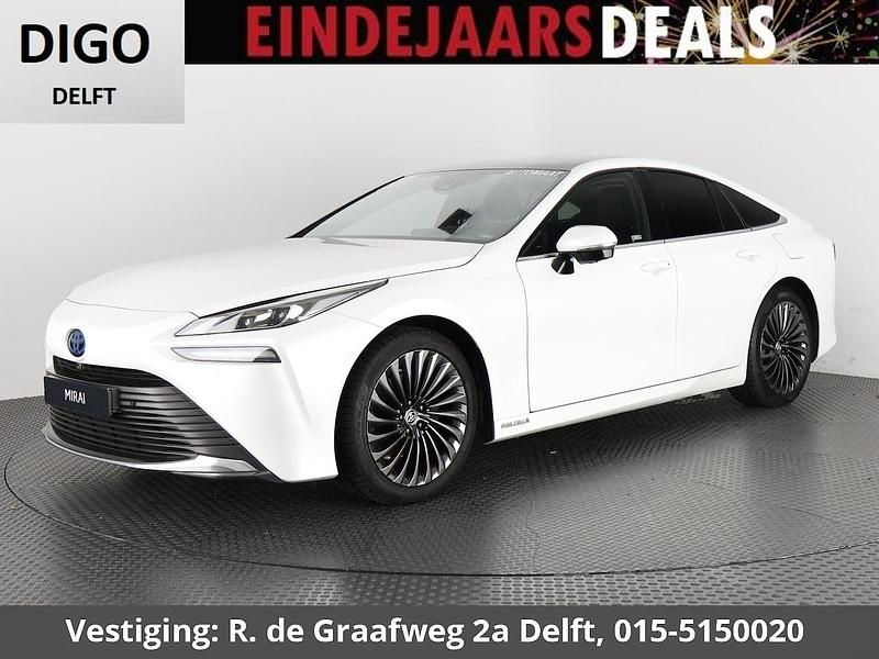 Wit Gebruikt 2021 Toyota Mirai H2 Sedan | € 24.880 (Super prijs) - Afbeelding 1/4