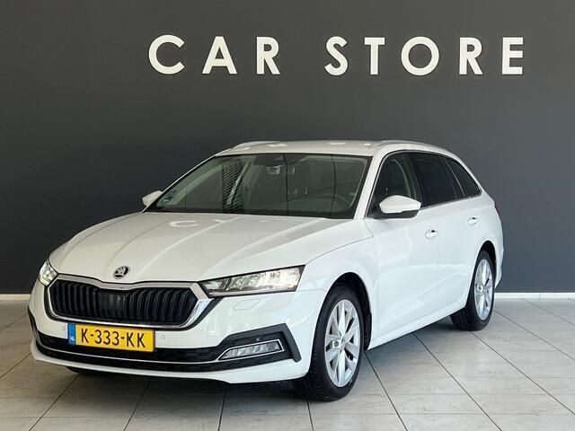 Wit Gebruikt 2020 Skoda Octavia Business Line Stationwagen | € 13.645 (Eerlijke prijs) - Afbeelding 1/4