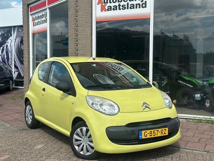 Geel Occasion 2008 Citroën C1 Hatchback | € 1.498 (Goede deal) - Afbeelding 1/4