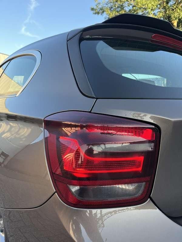 Bruin Gebruikt 2012 BMW 125 Hatchback | € 11.995 - Afbeelding 1/3