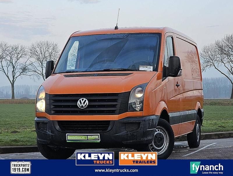 Oranje Occasion 2012 VW Crafter Van | € 5.900 (Super prijs) - Afbeelding 1/3