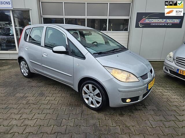 Grijs Gebruikt 2007 Mitsubishi Colt Hatchback | € 1.950 (Eerlijke prijs) - Afbeelding 1/4