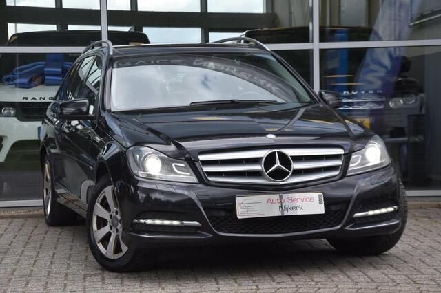 Zwart, metallic lak Gebruikt 2011 Mercedes C250 Avantgarde Stationwagen | € 4.999 - Afbeelding 1/4
