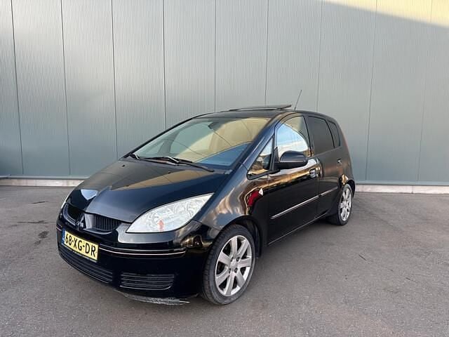 Occasion Mitsubishi Colt 109 PK (80 kW) 2007 Zwart Hatchback