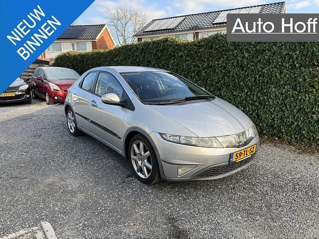 Grijs Gebruikt 2007 Honda Civic Sport Hatchback | € 4.945 (Eerlijke prijs) - Afbeelding 1/4