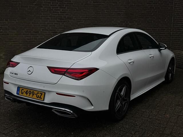 Occasion Mercedes CLA180 AMG line 136 PK (100 kW) 2019 Wit Sedan
