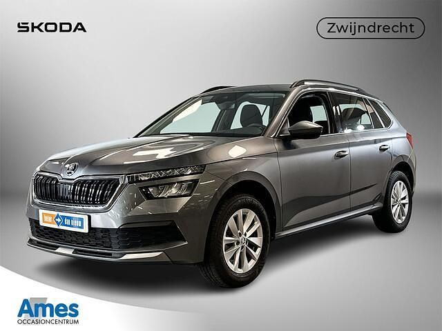 Grijs Gebruikt 2024 Skoda Kamiq Selection SUV | € 27.995 (Iets duurder) - Afbeelding 1/3