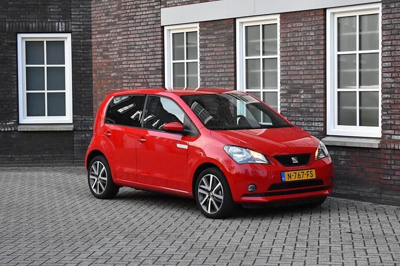 Rood Gebruikt 2021 Seat Mii Electric Hatchback | € 10.850 (Eerlijke prijs) - Afbeelding 1/4