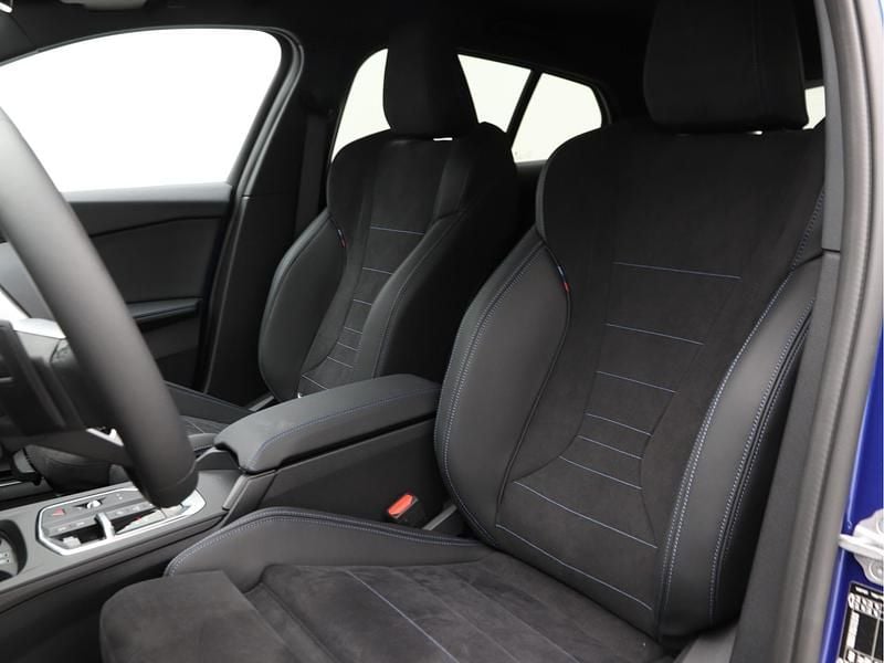 Occasion BMW 120 Comfort Edition 156 PK (114 kW) 2024 Blauw Hatchback