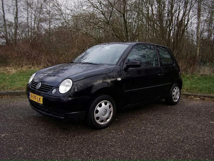 Occasion 2004 VW Lupo Hatchback | € 750 (Eerlijke prijs) - Afbeelding 1/4