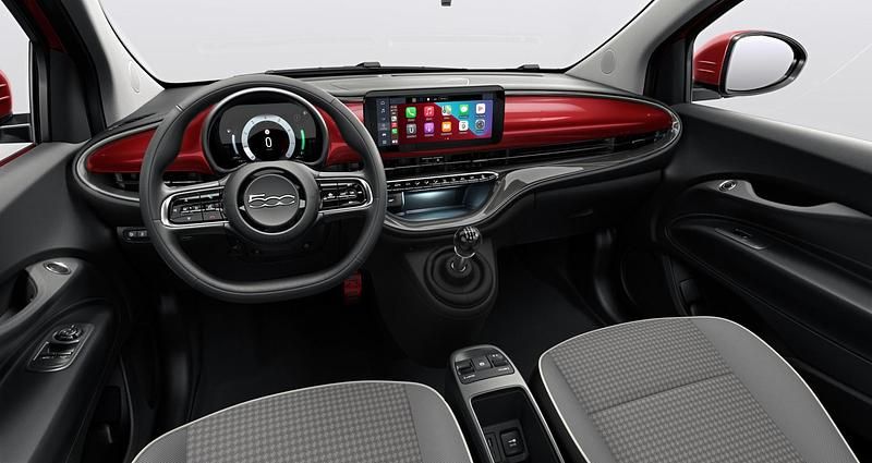 Nieuw Fiat 500 69 PK (50 kW) 2025 Rood Hatchback