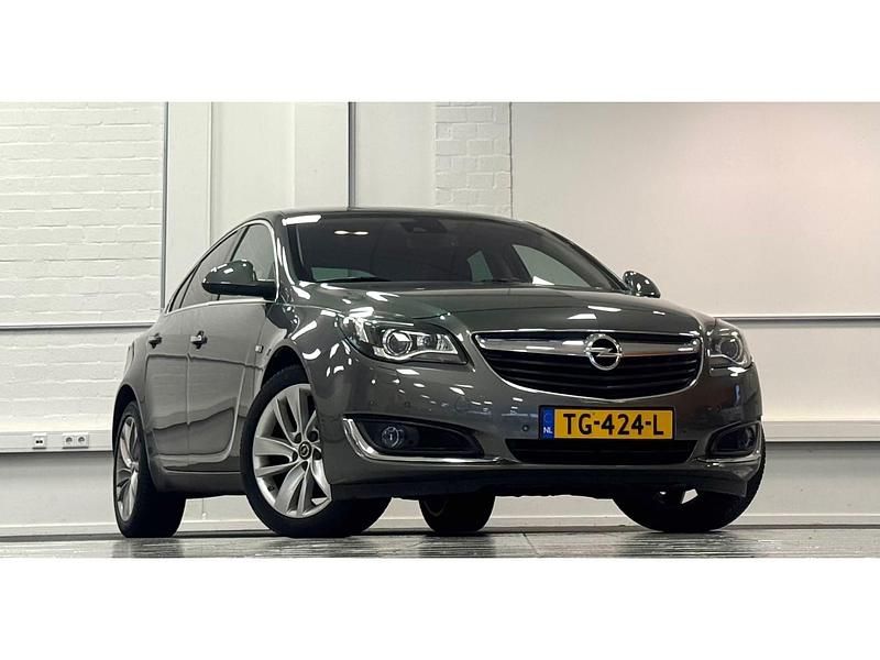Occasion Opel Insignia Innovation 140 PK (102 kW) 2017 Grijs Hatchback
