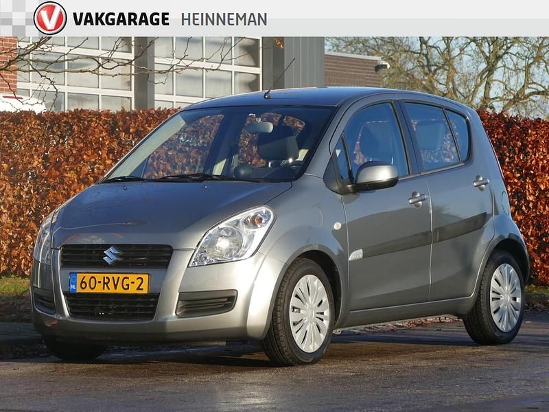 Grijs Gebruikt 2011 Suzuki Splash Comfort Hatchback | € 8.950 (Eerlijke prijs) - Afbeelding 1/4