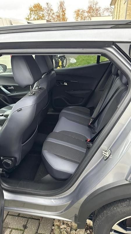 Gebruikt 2020 Peugeot 2008 Allure SUV | € 15.500 (Super prijs) - Afbeelding 1/4