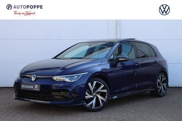 Hatchback Gebruikt 2021 VW Golf VIII R-line Hatchback | € 29.950 (Eerlijke prijs) - Afbeelding 1/4