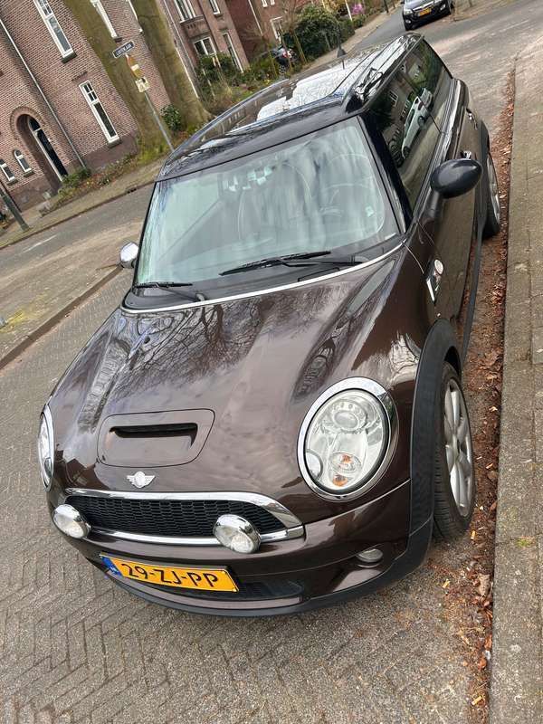 Bruin Gebruikt 2008 Mini Cooper S Clubman Chili Stationwagen | € 9.990 (Iets duurder) - Afbeelding 1/4