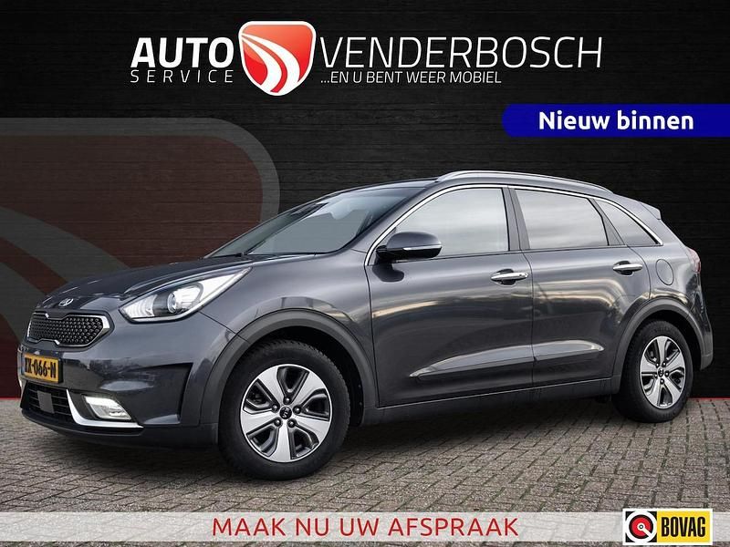 Grijs Gebruikt 2016 Kia Niro SUV | € 15.290 (Eerlijke prijs) - Afbeelding 1/4