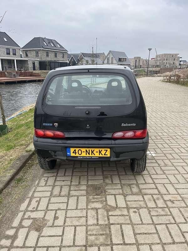 Occasion Fiat Seicento S 54 PK (39 kW) 2003 Zwart Hatchback