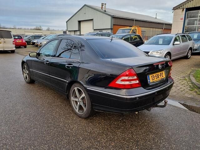 Occasion Mercedes C180 Elegance 143 PK (105 kW) 2006 Zwart Sedan