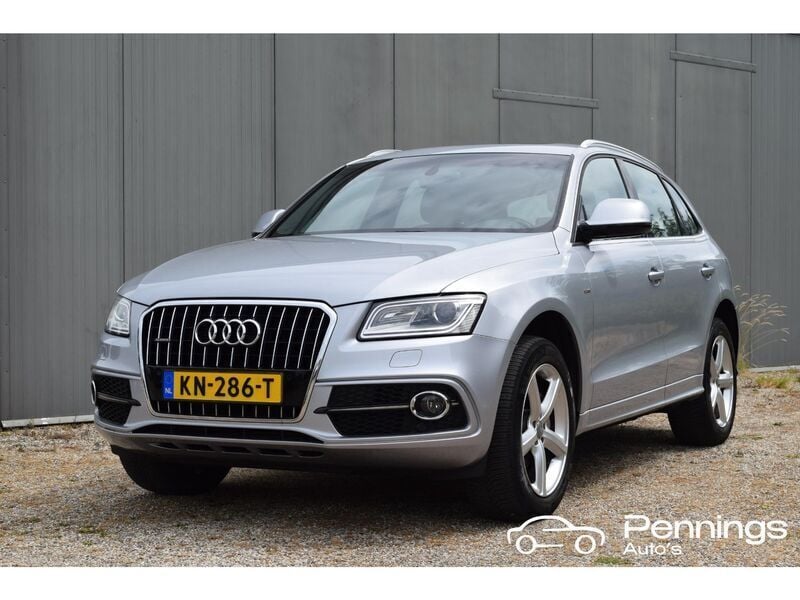 Grijs Gebruikt 2016 Audi Q5 Sport SUV | € 20.950 (Goede deal) - Afbeelding 1/4