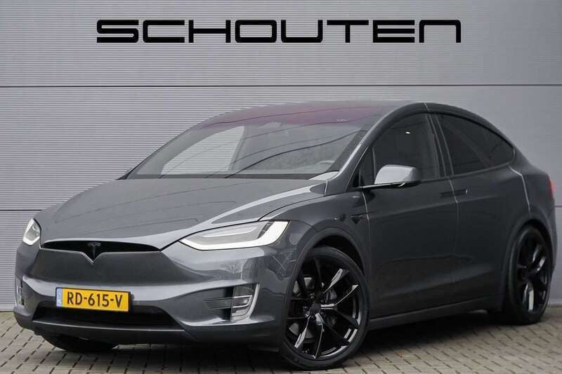 Grijs Gebruikt 2017 Tesla Model X SUV | € 39.900 (Iets duurder) - Afbeelding 1/2