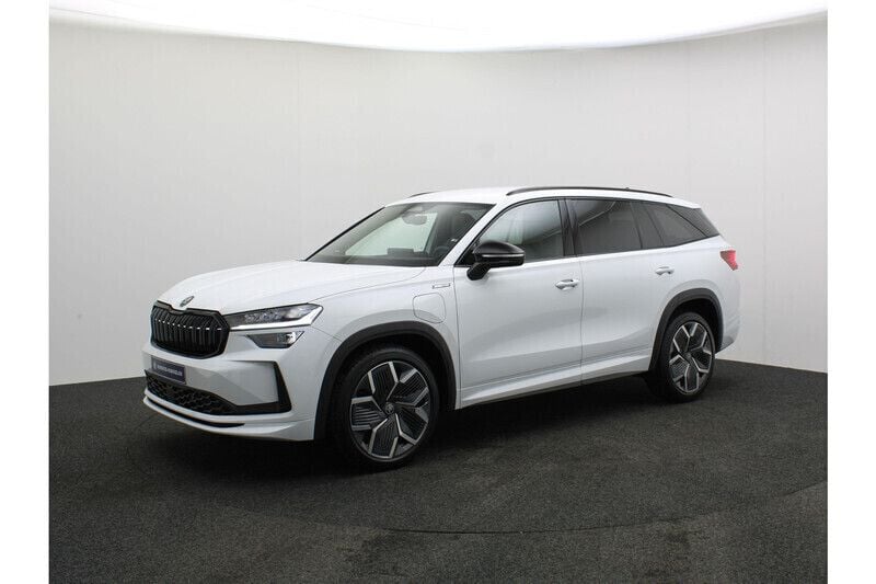 Moonwhite metallic Nieuw 2025 Skoda Kodiaq Business Line SUV | € 60.975 (Duur) - Afbeelding 1/4