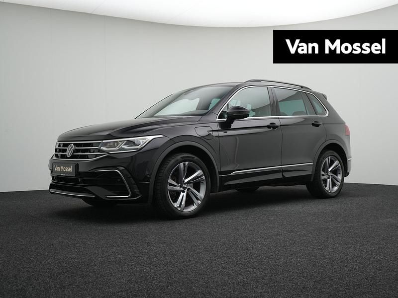 Zwart Occasion 2022 VW Tiguan Business SUV | € 31.900 (Eerlijke prijs) - Afbeelding 1/4