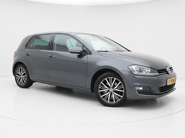 Occasion VW Golf VII Highline 110 PK (80 kW) 2016 Grijs Hatchback