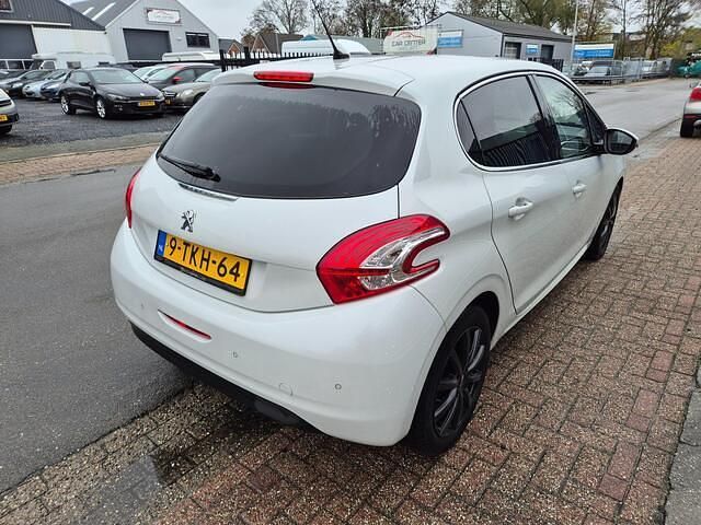 Occasion Peugeot 208 Allure+ 82 PK (60 kW) 2014 Wit Hatchback